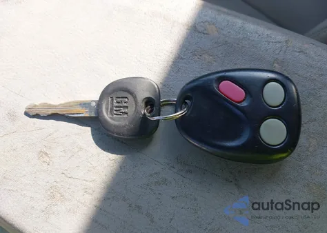 2005 Chevrolet Equinox Lt из США, поврежденный, VIN 2CNDL73F556074736